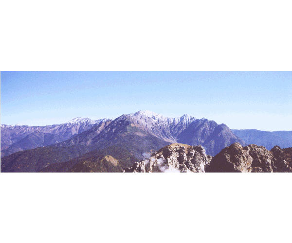 パノラマ写真　山の素材写真　登山にて